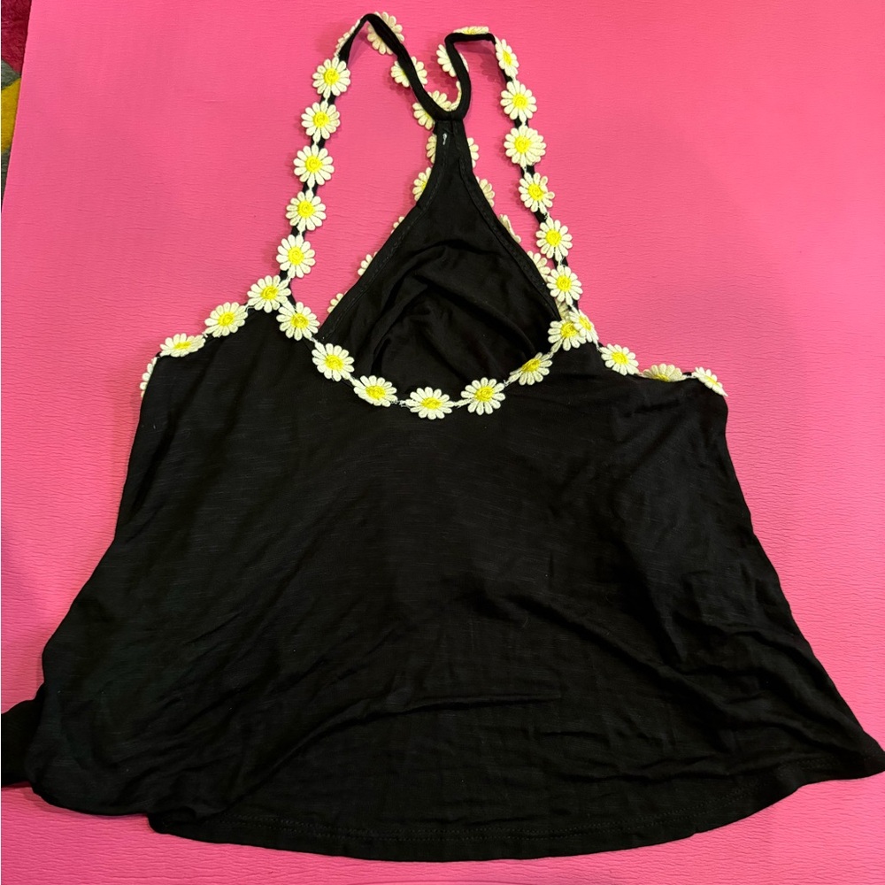 3/$30 Emma and Sam XS top
